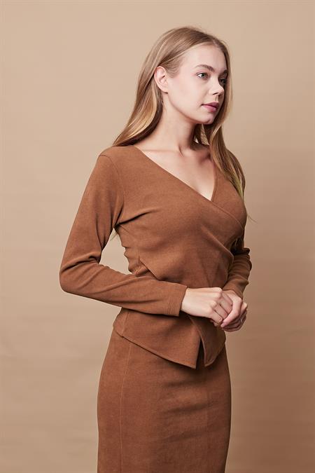 Kadın Fitilli Esnek Kışlık Kadife Kumaş Kruvaze Uzun Kol Bluz(Etek Jument 105004)-Camel