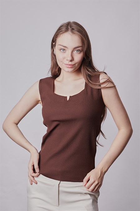 Kadın Likralı Esnek Triko Kare Yaka Kaşkorse Body Bluz-Kahve 