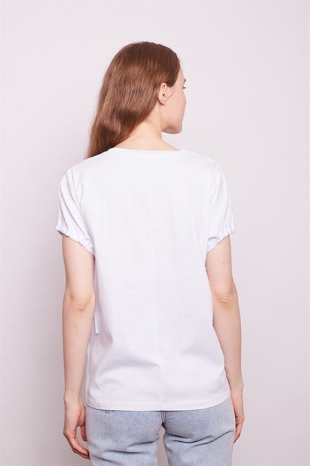 Lycrasız Pamuk Geniş Sıfır Yaka Düşük Omuzlu Kolları Bağcıklı T-Shirt -Beyaz