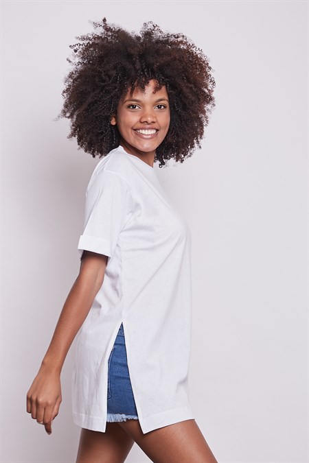Likrasız Pamuk Sıfır Yaka Bol Duble Kol Yan Yırtmaçlı Oversize Tshirt-Beyaz