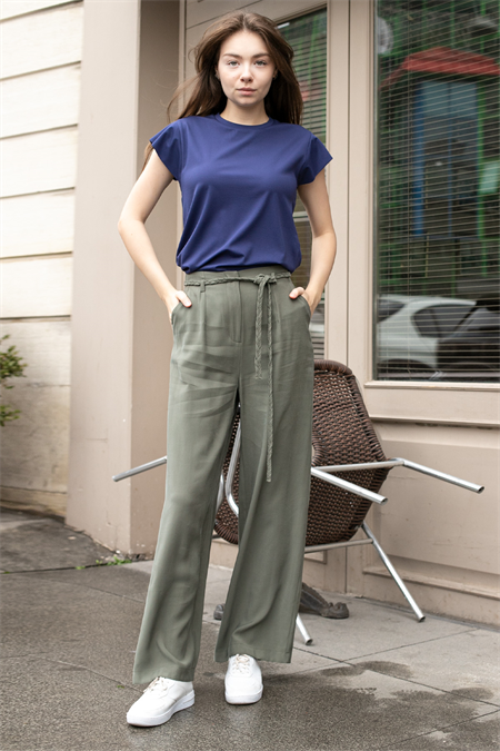 Kadın Modal Diyagonal Kumaş Yüksek Bel Yan Cepli Kemerli Bol Paça Palazzo Pantolon-Haki