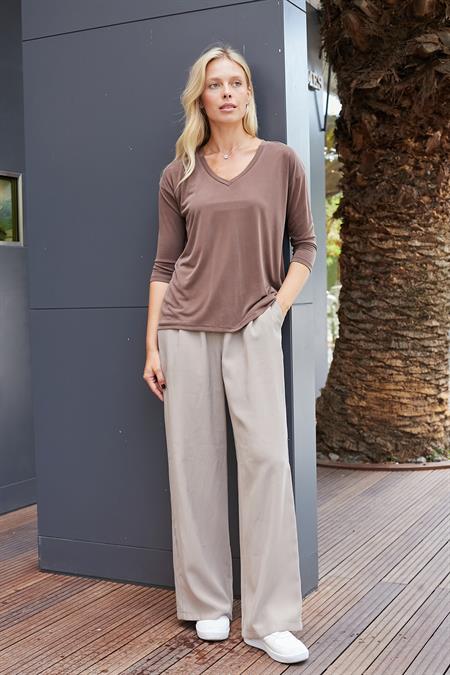 Kadın Kaliteli Modal Esnek Kumaş V Yaka Düşük omuzlu Kapri Truvakar Kol Hafif Salaş Bluz-Kahve