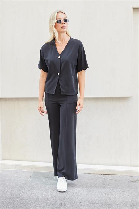 kadın modal scuba düşük omuzlu v yaka düğmeli hırka