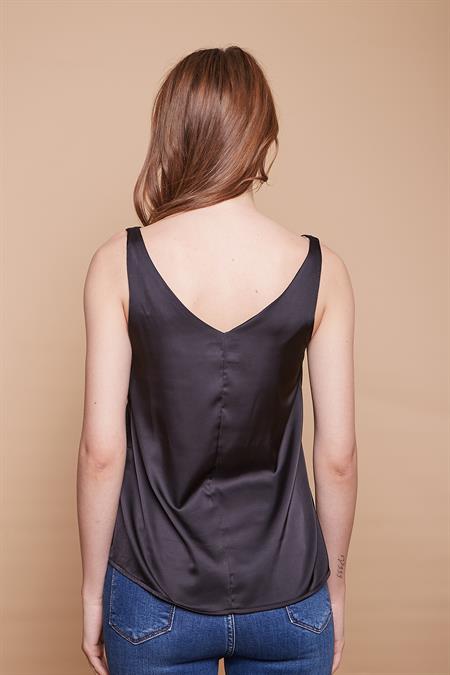 Saten Kumaş Ön Arka V Yaka Kolsuz Ceket içi Şık Bluz-Siyah