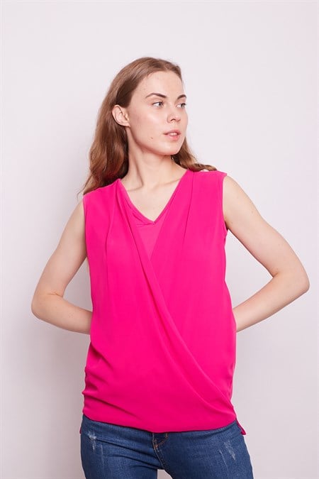 Şifon Detaylı Anvelop Kolsuz Şık Likralı Parlak Kumaş Bluz-Pembe