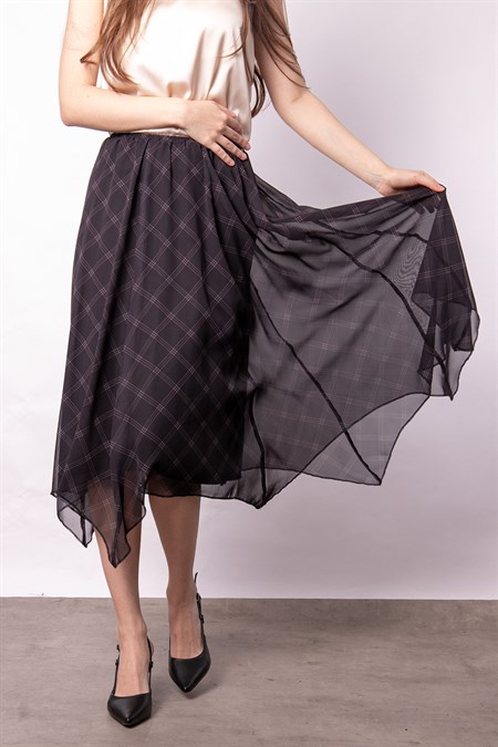 Kadın Şifon Sekiz Parça Astarlı Midi Boy Diz Altı Asimetrik Etek-Siyah Baklava