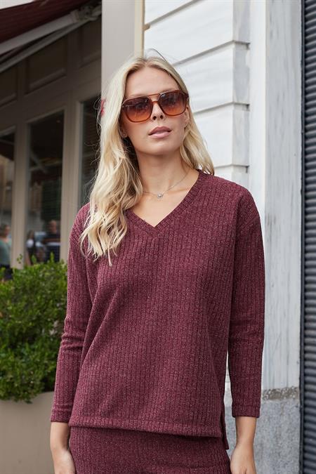 Kadın Simli Kaşkorse V Yaka Düşük Omuzlu Uzun Kol Yırtmaçlı Bluz -Bordo 