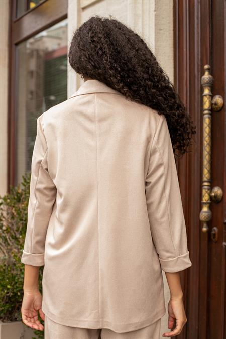 Kadın Süet Dokulu Kumaş Yakalı Capri Kol Cep Kapaklı Blazer Ceket-Bej 