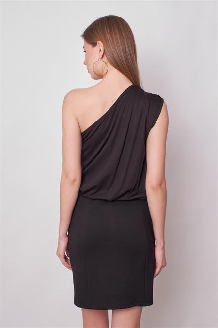 Kadın Tek Omuz Bağcıklı Likralı Kumaş Şık Diz Üstü Elbise-Siyah