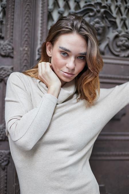 Kadın Hafif Esnek Kalın Triko Degaje Yaka Uzun Kol Kışlık Diz Üstü Elbise-Bej