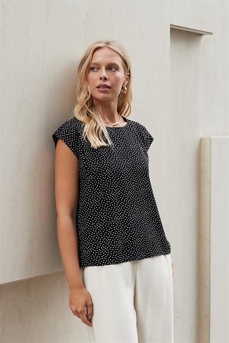 Kadın Desenli Vual Geniş Sıfır Yaka Düşük Omuzlu Şık Bluz-Siyah Puanlı