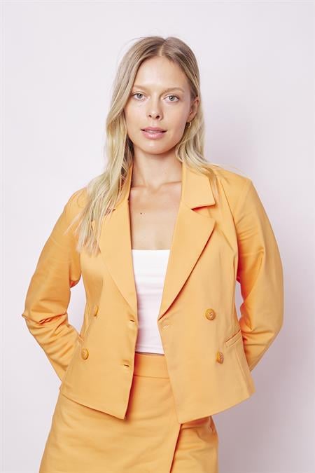 Kadın Yakalı Flato Cepli Uzun Kol Kruvaze Anvelop Hafif Likralı Kumaş Blazer Ceket-Mango