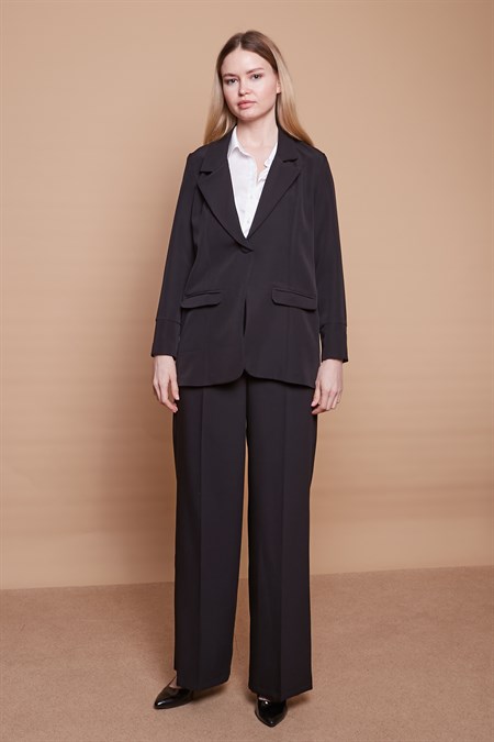 Yakalı Kolu Katlamalı Cep Kapaklı Salaş Boyfriend Oversize Hafif Likralı Kumaş Blazer Ceket-Siyah