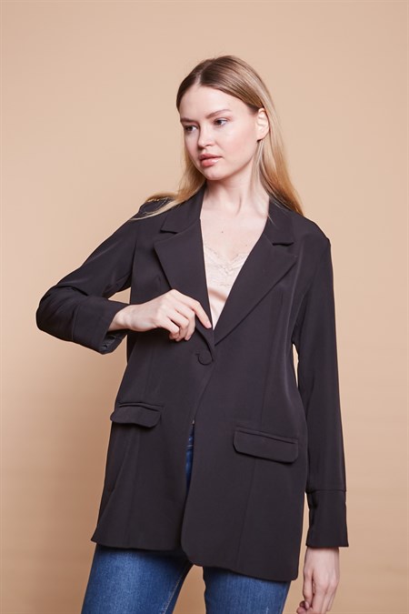 Yakalı Kolu Katlamalı Cep Kapaklı Salaş Boyfriend Oversize Hafif Likralı Kumaş Blazer Ceket-Siyah