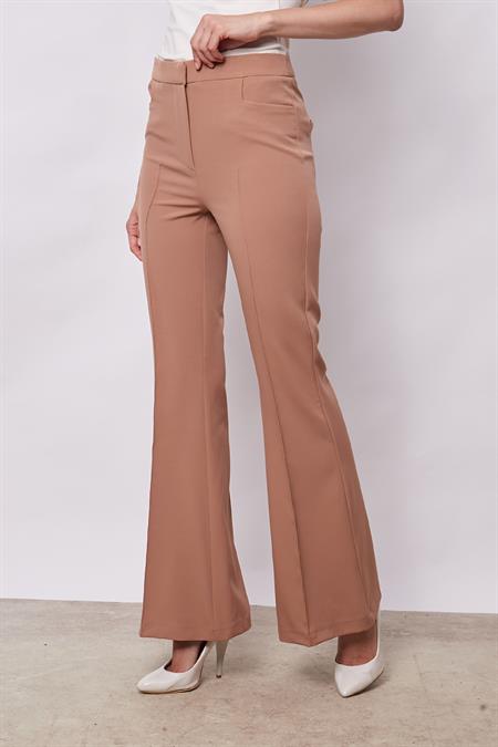 Kadın Yüksek Bel Cepli İspanyol Paça Önü Dikişli Hafif Likralı Kumaş Pantolon(Ceket kodu Jument 30080)-Camel