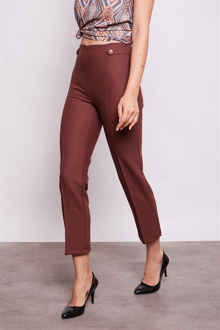 Kadın Yüksek Bel Önü Dikişli Beli Apoletli Düğmeli Boru Paça Kumaş Pantolon -Kahve