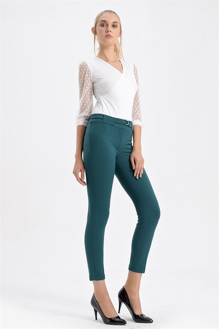 Kalın Kemerli D Tokalı Bilek Boy Normal Bel Likralı Kumaş Pantolon - Koyu Yeşil 