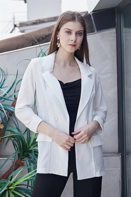 Yazlık Likrasız Keten Kumaş Yakalı Cep Kapaklı Oversize Blazer Ceket-Beyaz