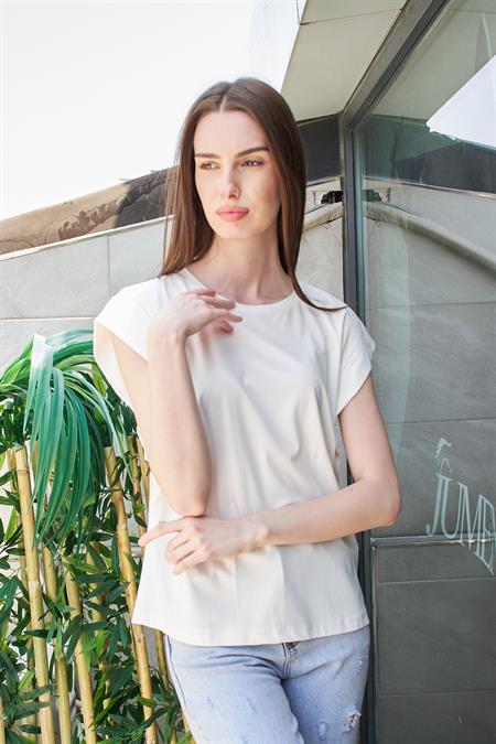 Şık Likralı Span Kumaş Kolsuz Geniş Sıfır Yaka Düşük Omuzlu Basic Tshirt Bluz-Krem