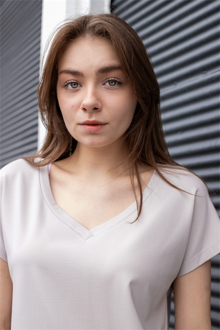 Likralı Şık Span Kumaş Ön Arka V Yaka Düşük Omuzlu Bluz-Taş 