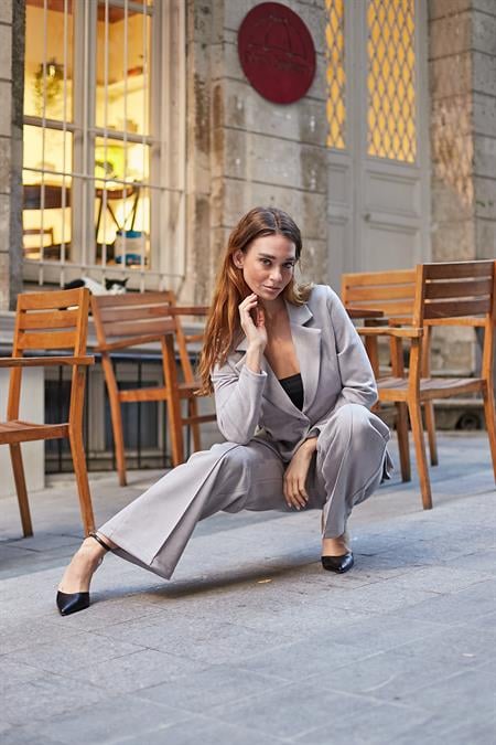 Süet Hafif Likralı Kumaş Cep Detaylı Düğmeli Şık Blazer Ceket-Açık Gri