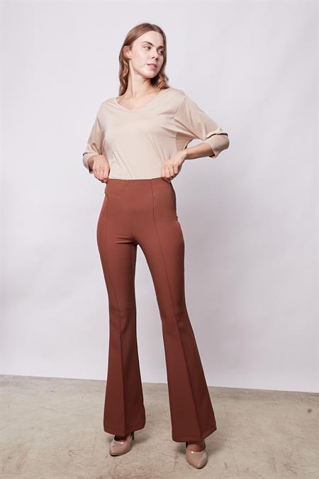 Yüksek Bel Ön Arka Dikişli İspanyol Paça Tayt Likralı Kumaş Pantolon-Koyu Taba