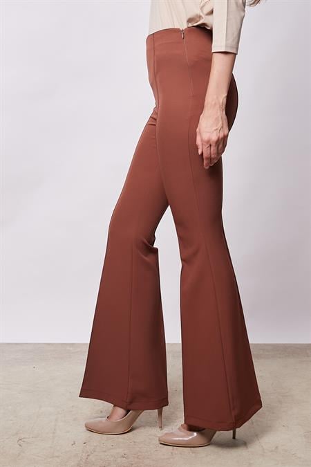 Yüksek Bel Ön Arka Dikişli İspanyol Paça Tayt Likralı Kumaş Pantolon-Koyu Taba