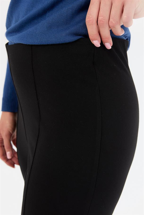 Beli Lastikli Büyük Beden Pantolon-SİYAH