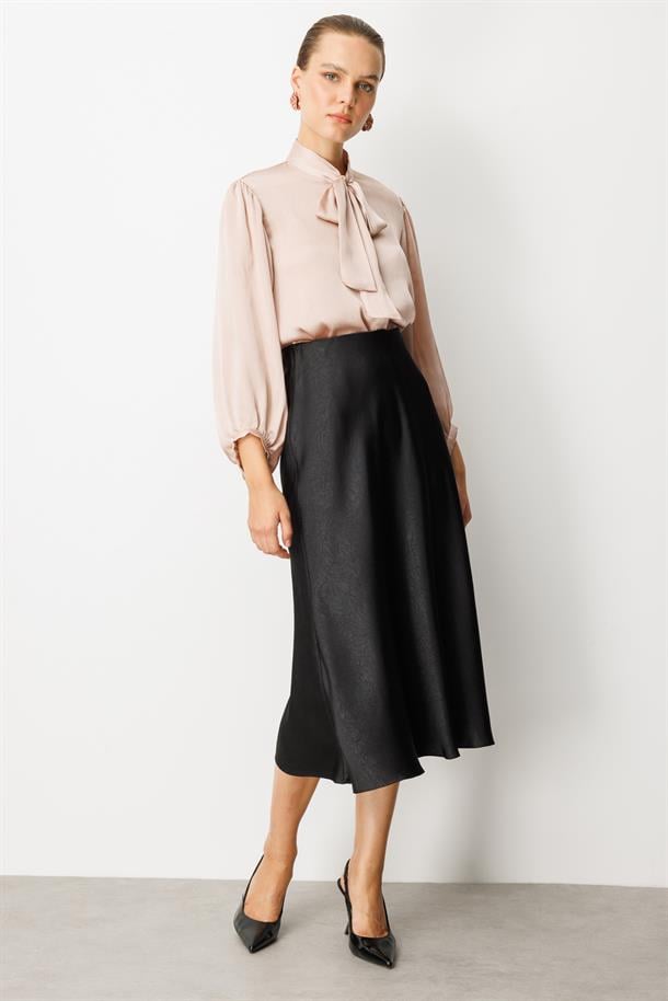 Beli Lastikli Saten Görünüm Etek-SİYAH