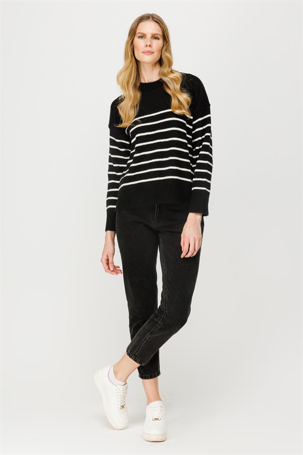 Bisiklet Yaka Çizgili Triko Kazak-SİYAH