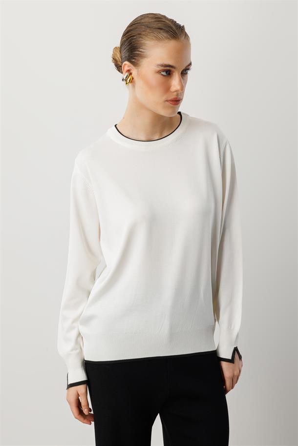 Biye Detaylı Basic Triko Kazak-KEMIK