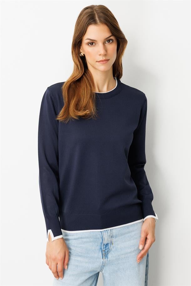 Biye Detaylı Basic Triko Kazak-LACI