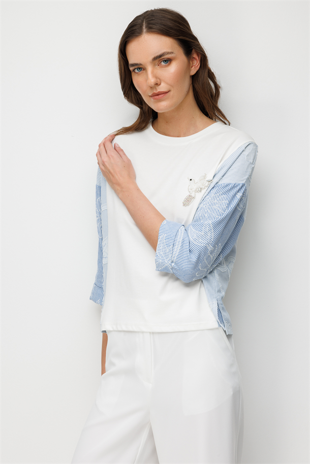 Broş Detaylı Bluz-EKRU