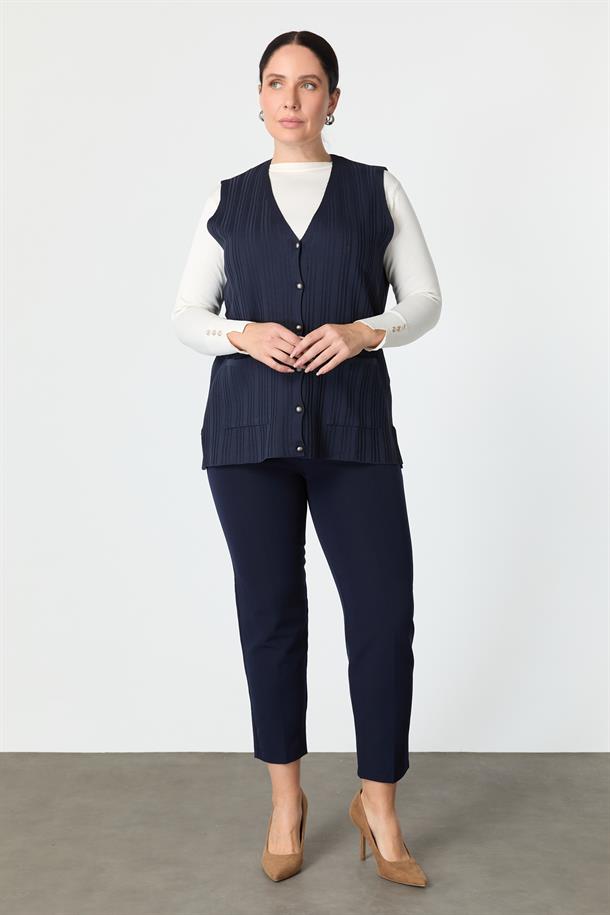 Büyük Beden Cep Detaylı Triko Yelek-LACI