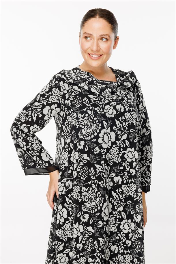 Büyük Beden Çiçek Desenli Şifon Elbise-SİYAH
