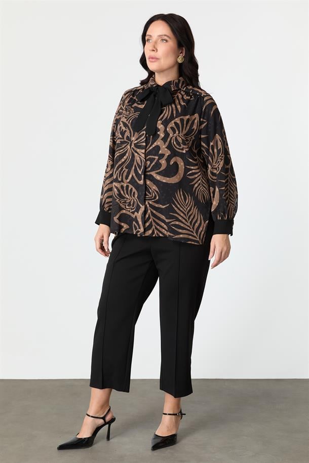 Büyük Beden Desenli Şifon Gömlek-