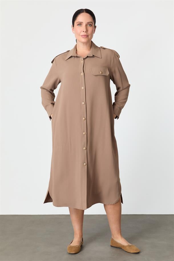 Büyük Beden Düğme Detay Krep Elbise-