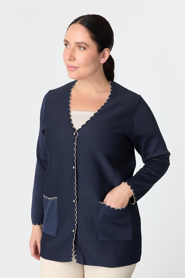 Büyük Beden Düğme Detay Triko Hırka-LACI