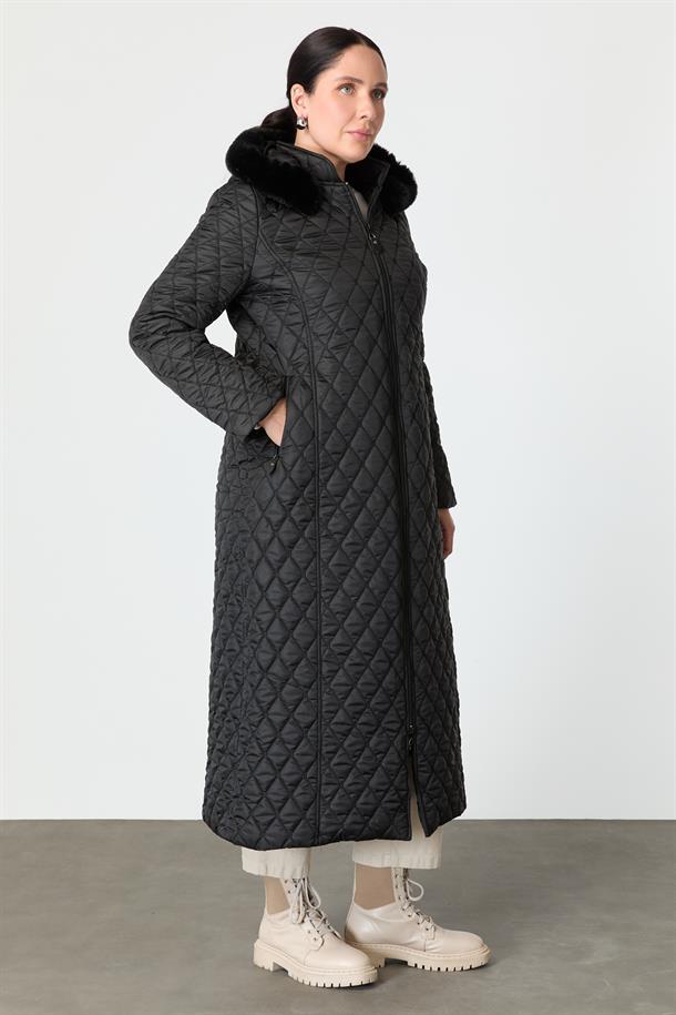 Büyük Beden Kapüşonlu Kapitone Kaban-SİYAH