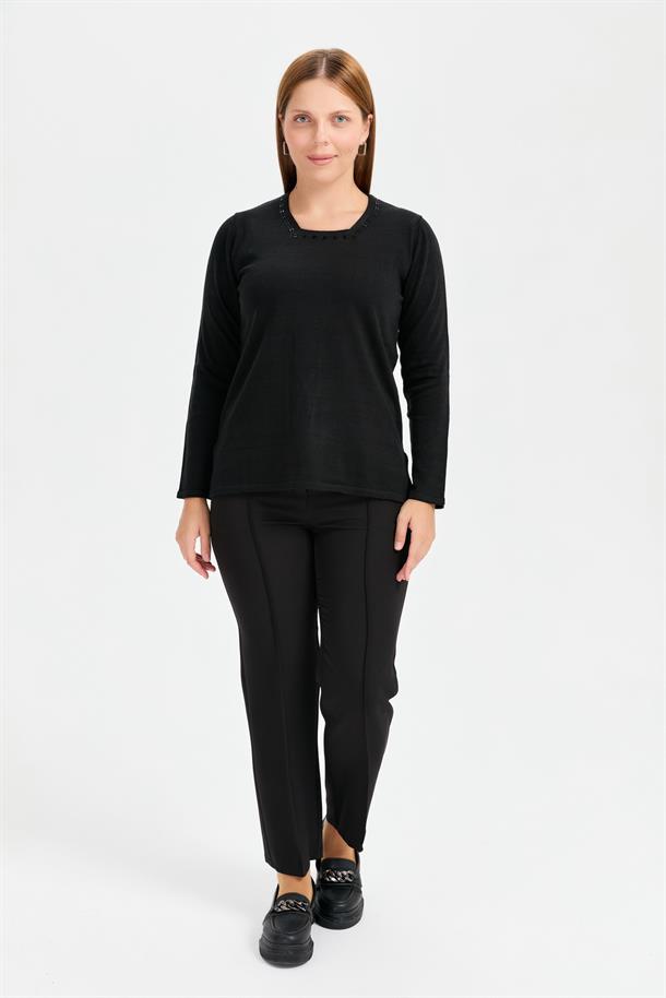 Büyük Beden Kare Yaka Taşlı Triko Bluz-SİYAH