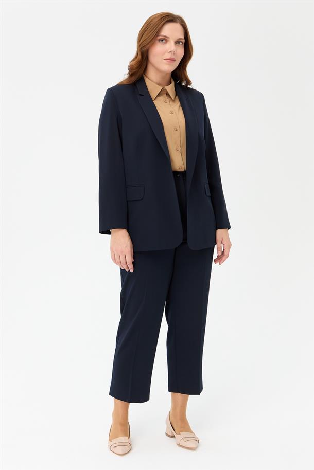 Büyük Beden Klasik Kesim Ceket-LACI