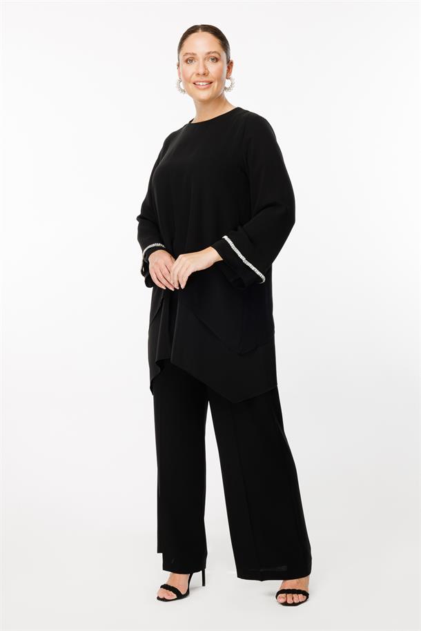 Büyük Beden Kolları Taş İşlemeli Asimetrik Kesim Bluz-SİYAH