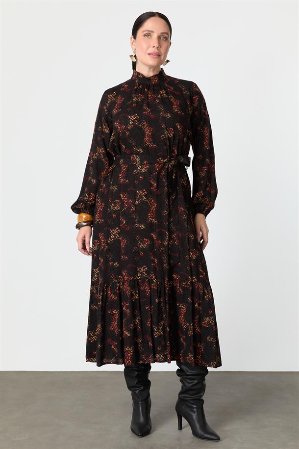 Büyük Beden Kuşak Detay Desenli Elbise-KIRMIZI