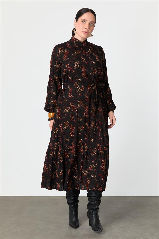 Büyük Beden Kuşak Detay Desenli Elbise-KIRMIZI