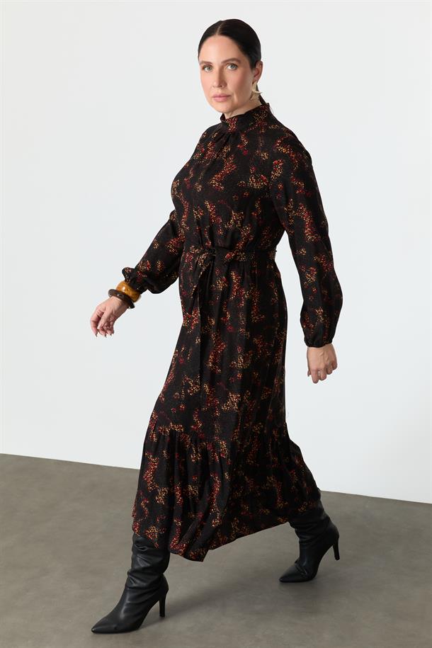 Büyük Beden Kuşak Detay Desenli Elbise-KIRMIZI