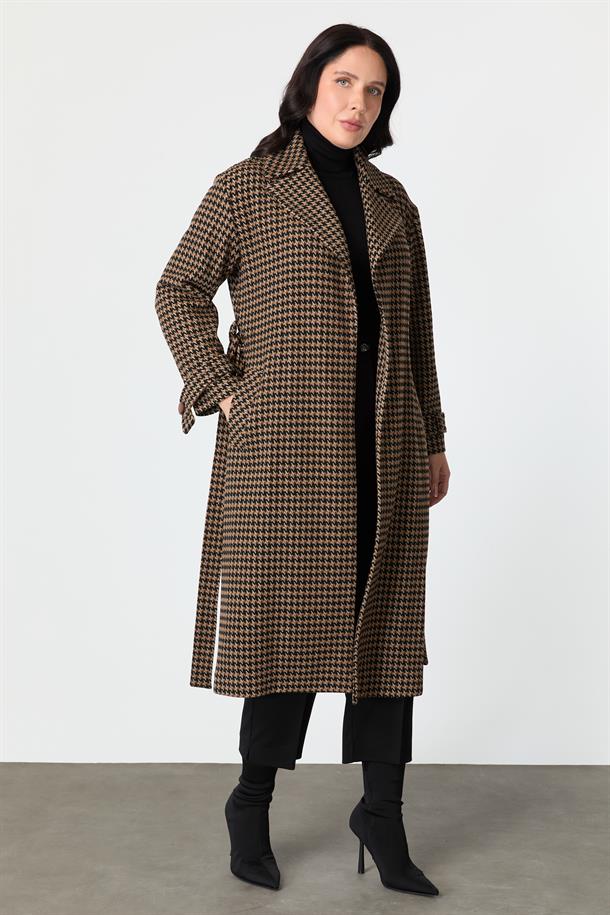 Büyük Beden Kuşaklı Kaban-KAHVE