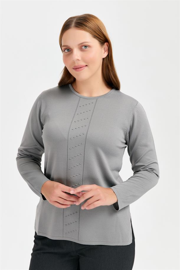 Büyük Beden Önü Kabartmalı Triko-GRİ