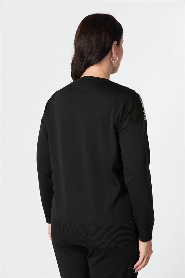 Büyük Beden Soyut Desenli Triko Kazak-SİYAH/KEMİK