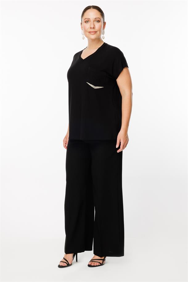 Büyük Beden V Yaka Cebi Boncuk İşlemeli Bluz-SİYAH