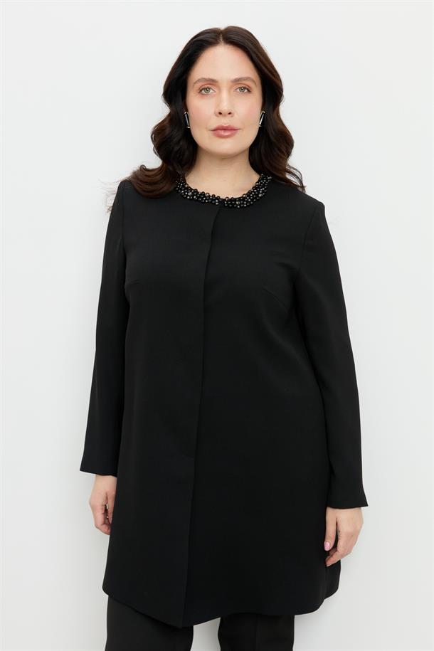 Büyük Beden Yaka Detaylı Ceket-SİYAH